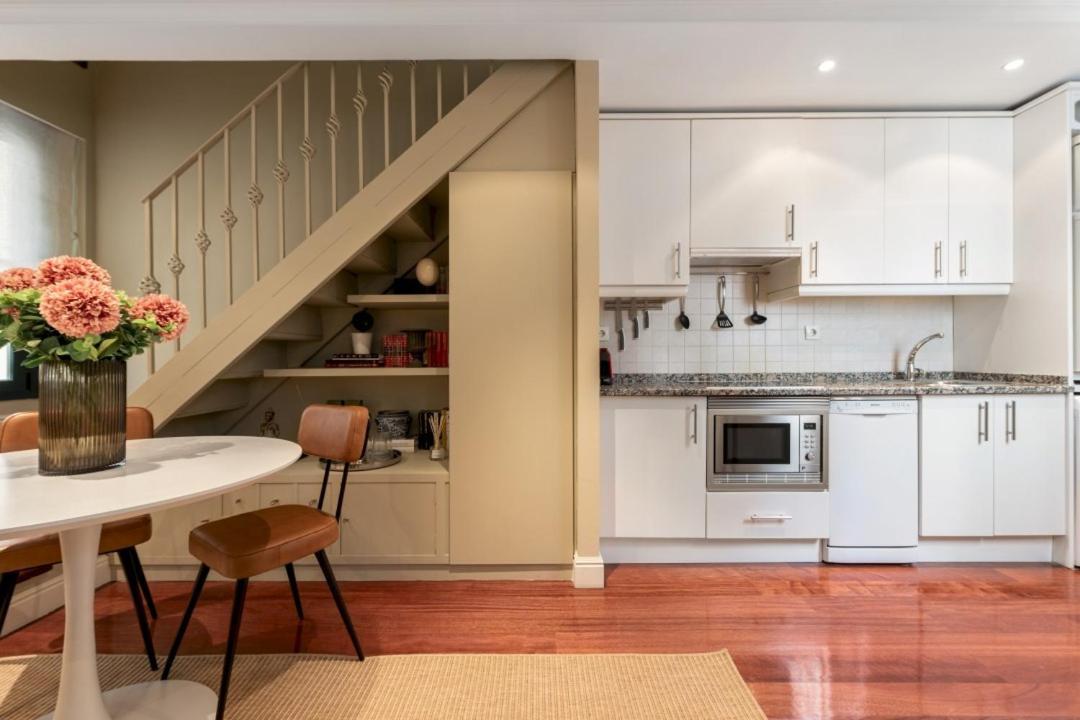 2 Bedrooms 2 Bathrooms- Penthouse- Almagro- Mintystay Apartamento Madrid